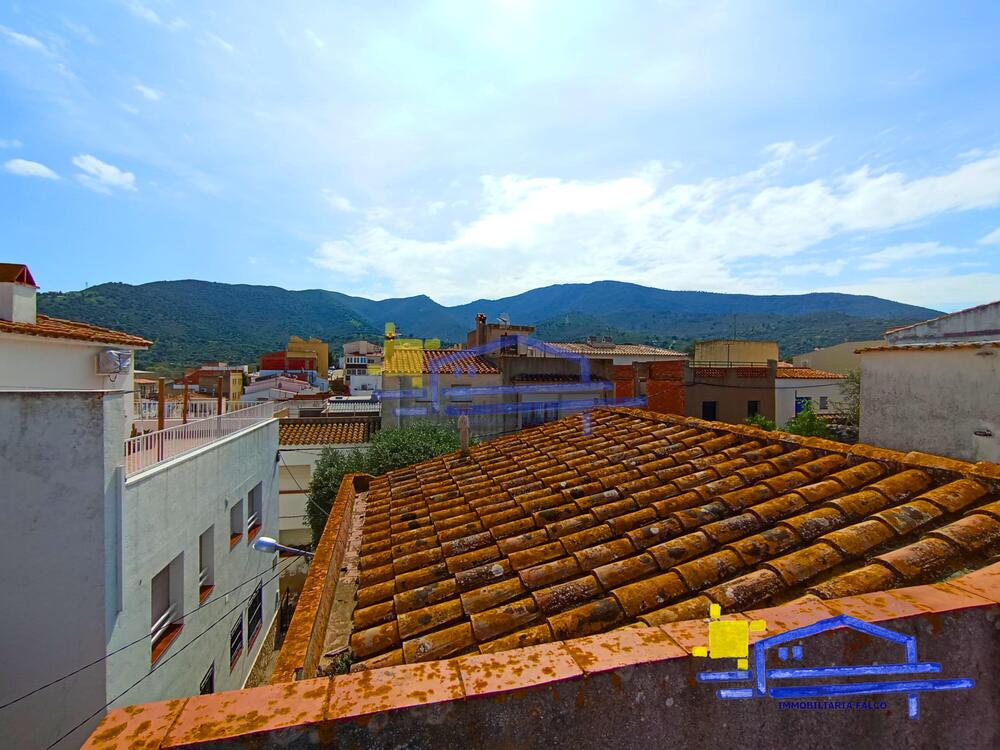 CAS-4 Casa de poble per reformar. Casa de pueblo Llançà CAS-4 Casa de poble per reformar. Casa de pueblo Llançà