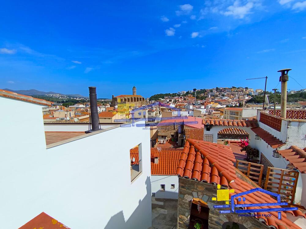 CAS-4 Casa de poble per reformar. Casa de pueblo Llançà CAS-4 Casa de poble per reformar. Casa de pueblo Llançà