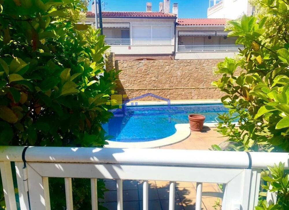 CAS-15 CAS-15 Casa aïllada / Villa port de llançà Llançà CAS-15 CAS-15 Casa aïllada / Villa port de llançà Llançà