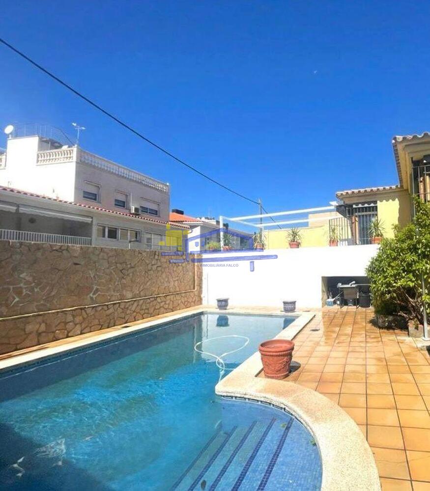 CAS-15 CAS-15 Casa aïllada / Villa port de llançà Llançà CAS-15 CAS-15 Casa aïllada / Villa port de llançà Llançà