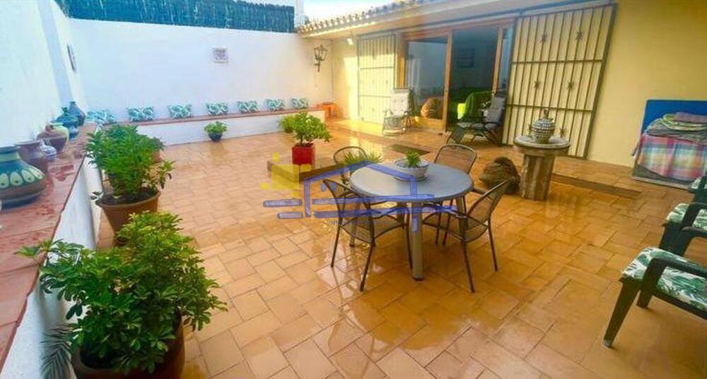 CAS-15 CAS-15 Casa aïllada / Villa port de llançà Llançà CAS-15 CAS-15 Casa aïllada / Villa port de llançà Llançà