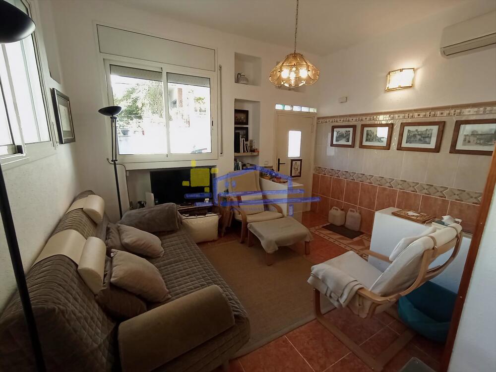 AP.15-1 Estudi de una habitació al centre de la Vila. Piso La Vila Llançà AP.15-1 Estudi de una habitació al centre de la Vila. Piso La Vila Llançà