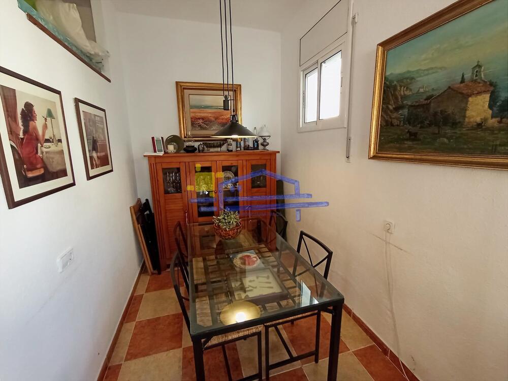 AP.15-1 Estudi de una habitació al centre de la Vila. Piso La Vila Llançà AP.15-1 Estudi de una habitació al centre de la Vila. Piso La Vila Llançà