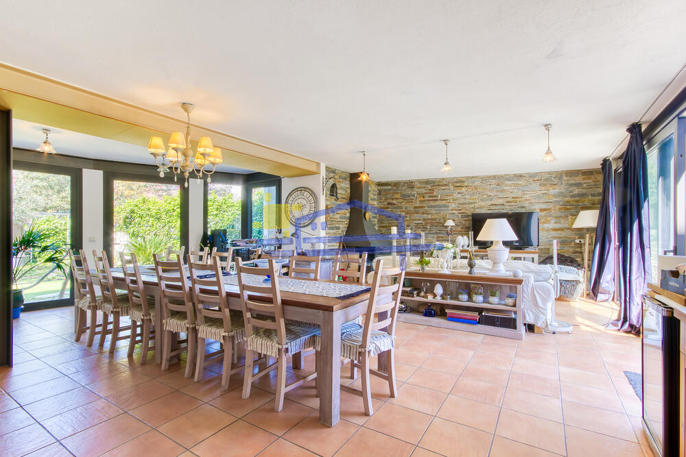 CAS-8 Exclusiva casa unifamiliar en venda a Llançà Casa aïllada / Villa La Vila Llançà CAS-8 Exclusiva casa unifamiliar en venda a Llançà Casa aïllada / Villa La Vila Llançà