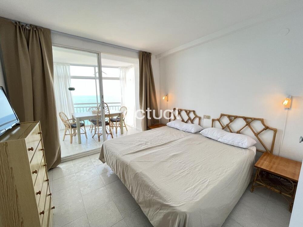 Cannes 11-2 Apartamento con dos dormitorios y vistas al mar Apartment Platja d'Aro Cannes 11-2 Apartamento con dos dormitorios y vistas al mar Apartment Platja d'Aro