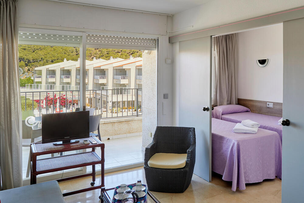 CENT A-14 Centremar 3 adultos + 2 niños vista piscina Apartamento Estartit (L´) CENT A-14 Centremar 3 adultos + 2 niños vista piscina Apartamento Estartit (L´)