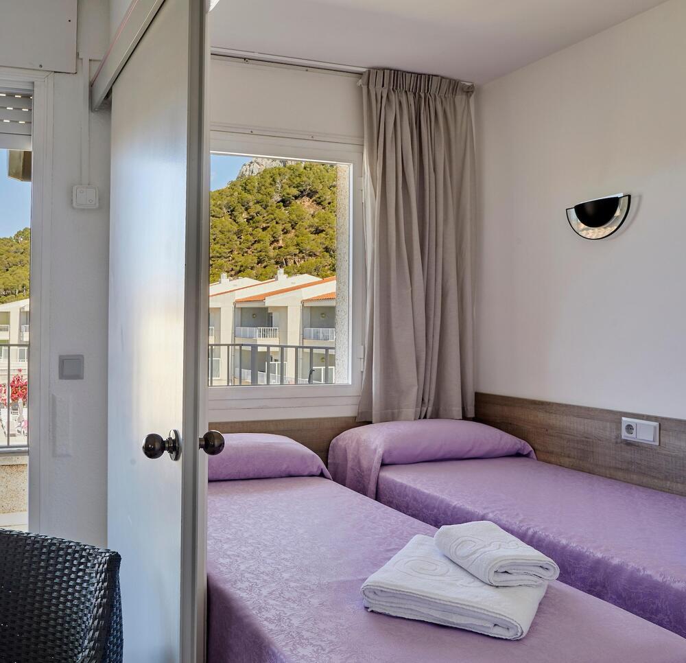 CENT A-14 Centremar 3 adultos + 2 niños vista piscina Apartamento Estartit (L´) CENT A-14 Centremar 3 adultos + 2 niños vista piscina Apartamento Estartit (L´)