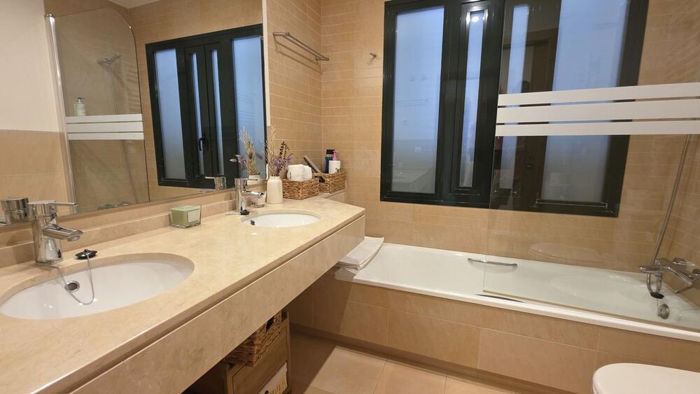HK RV  3MDG1A 3 MADAGASCAR 1A Apartamento Oasis Fuente Álamo de Murcia