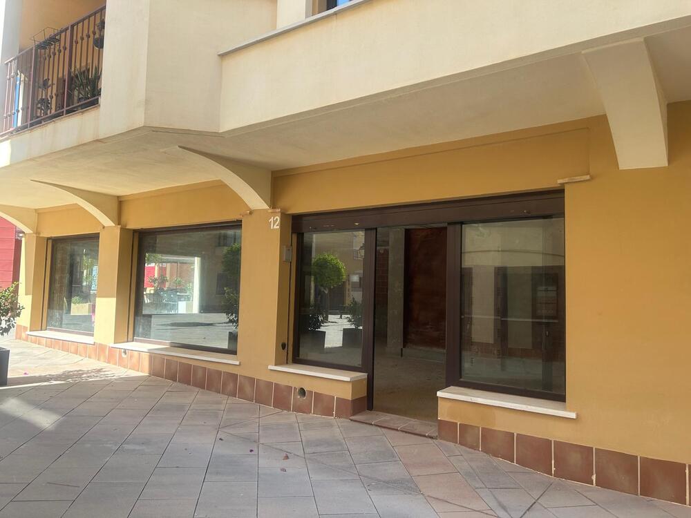 HK 12C 12 CADAQUES Espacio comercial Pueblo Español Fuente Álamo de Murcia HK 12C 12 CADAQUES Espacio comercial Pueblo Español Fuente Álamo de Murcia