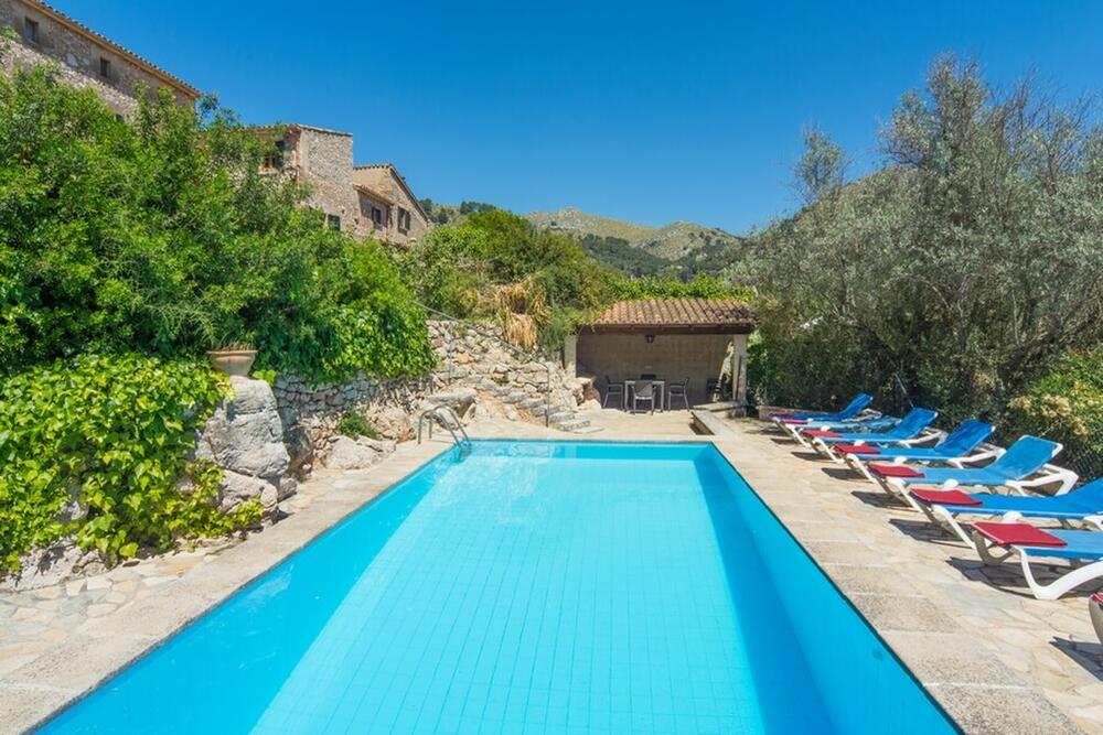 98 Villa Huguet Detached house / Villa Pollensa 98 Villa Huguet Detached house / Villa Pollensa