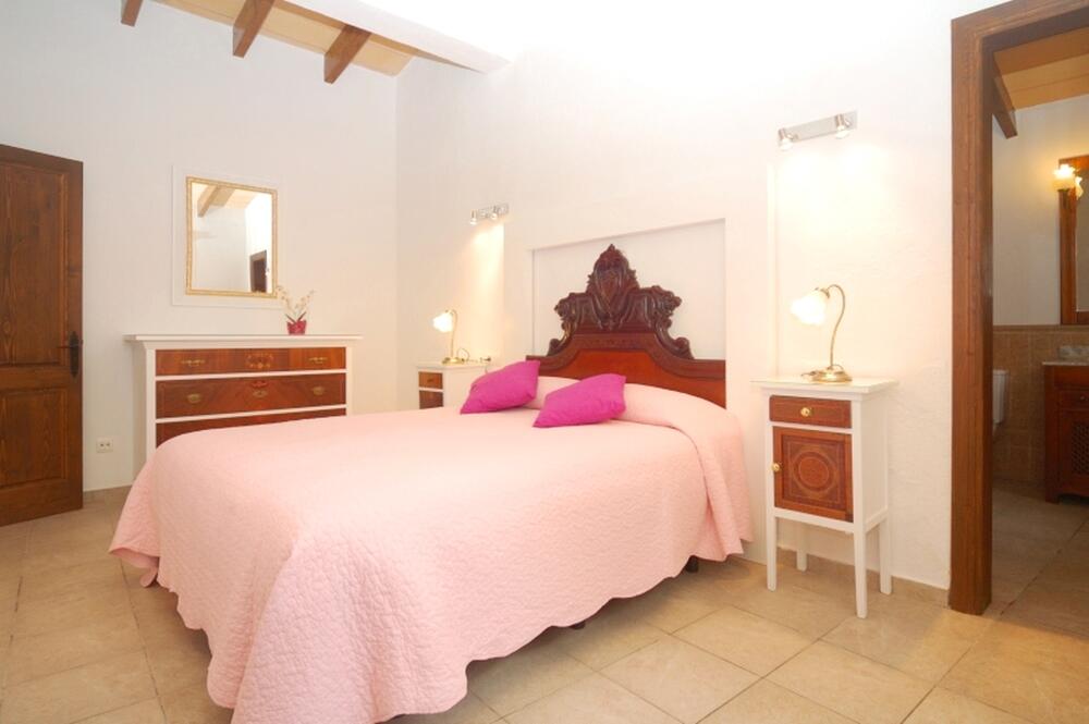 32 Villa Mariposa Detached house / Villa  POLLENSA