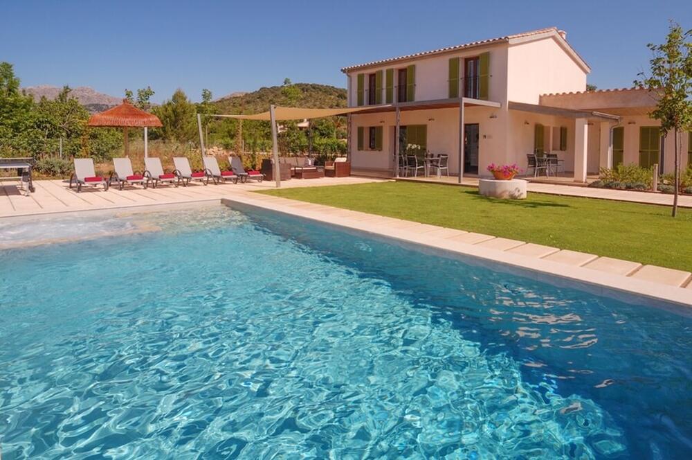 13 Villa Maria Detached house / Villa  <NO VALUE>