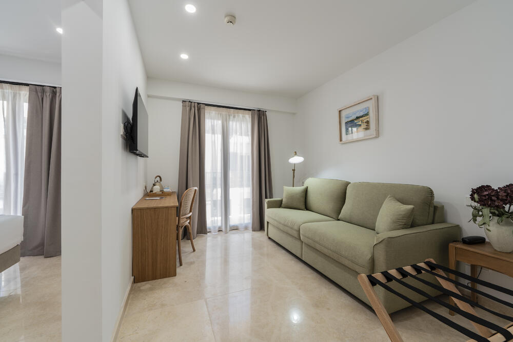 0-2 Habitación con salón (2 baños) Room Pollença 0-2 Habitación con salón (2 baños) Room Pollença