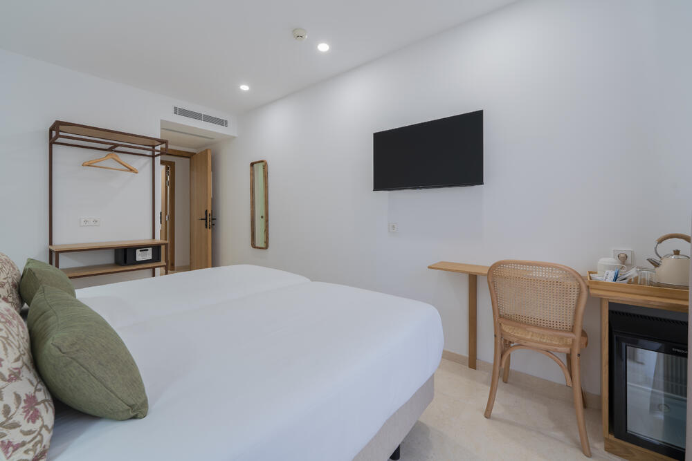 0-8 Habitación Estándar con balcón Room Pollença 0-8 Habitación Estándar con balcón Room Pollença