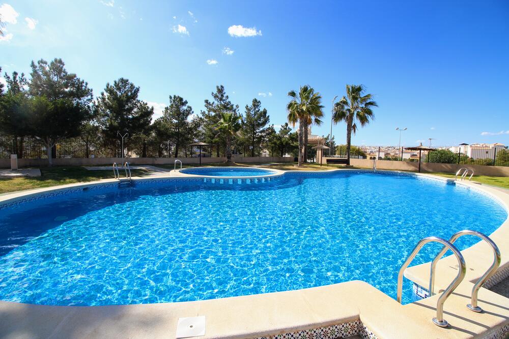 A-0351 LAGUNA Bungalow  Torrevieja