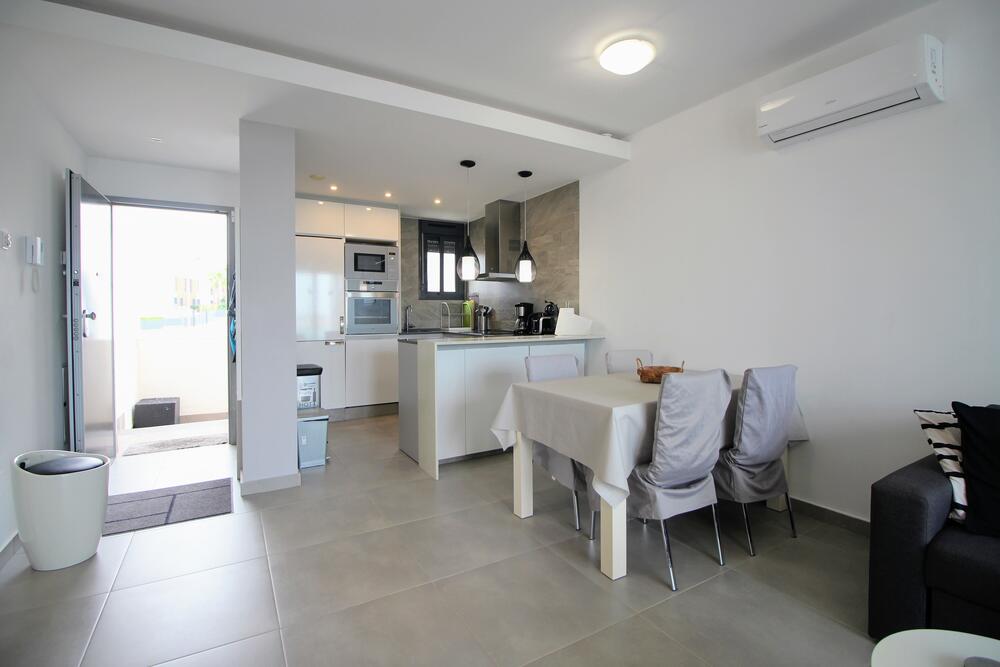 A-0359 BULLAS Bungalow  Torrevieja