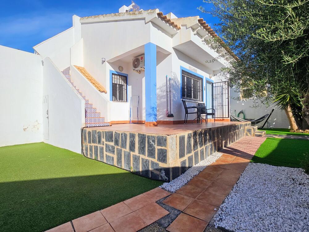 A-0368 FLORIDA Semi-detached house Orihuela Costa A-0368 FLORIDA Semi-detached house Orihuela Costa