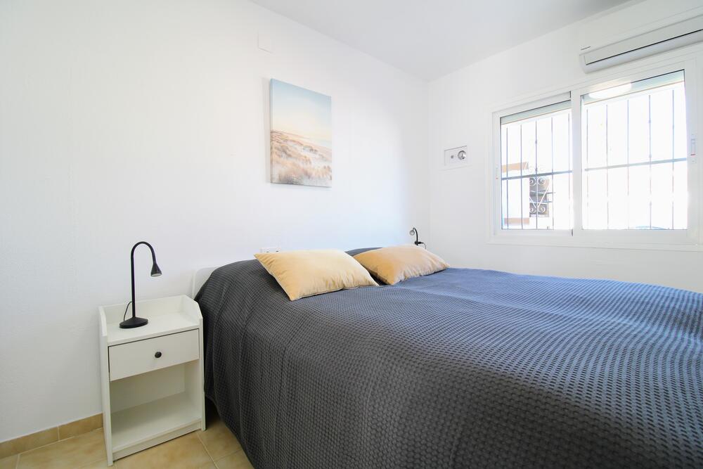 A-0387 CATALINA Bungalow  Torrevieja