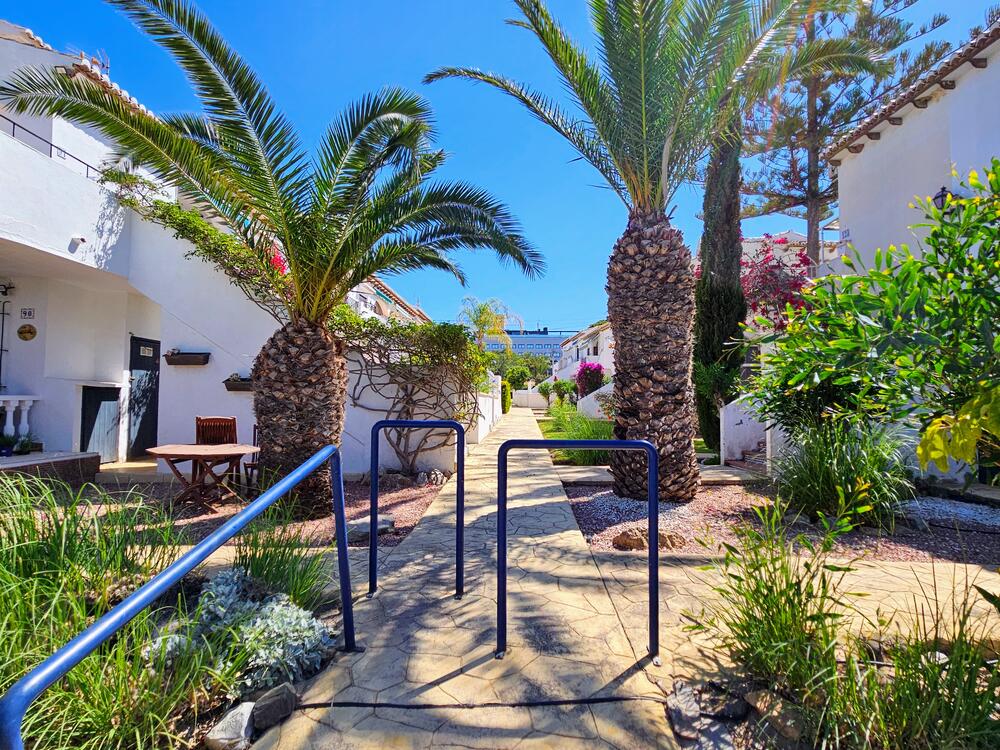 A-0387 CATALINA Bungalow  Torrevieja