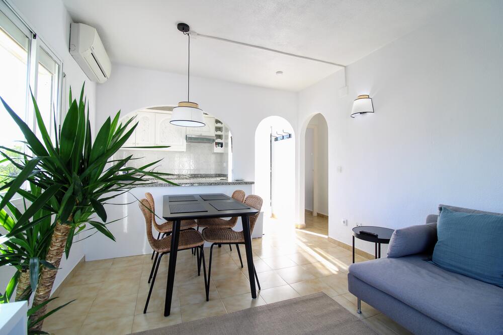 A-0387 CATALINA Bungalow  Torrevieja