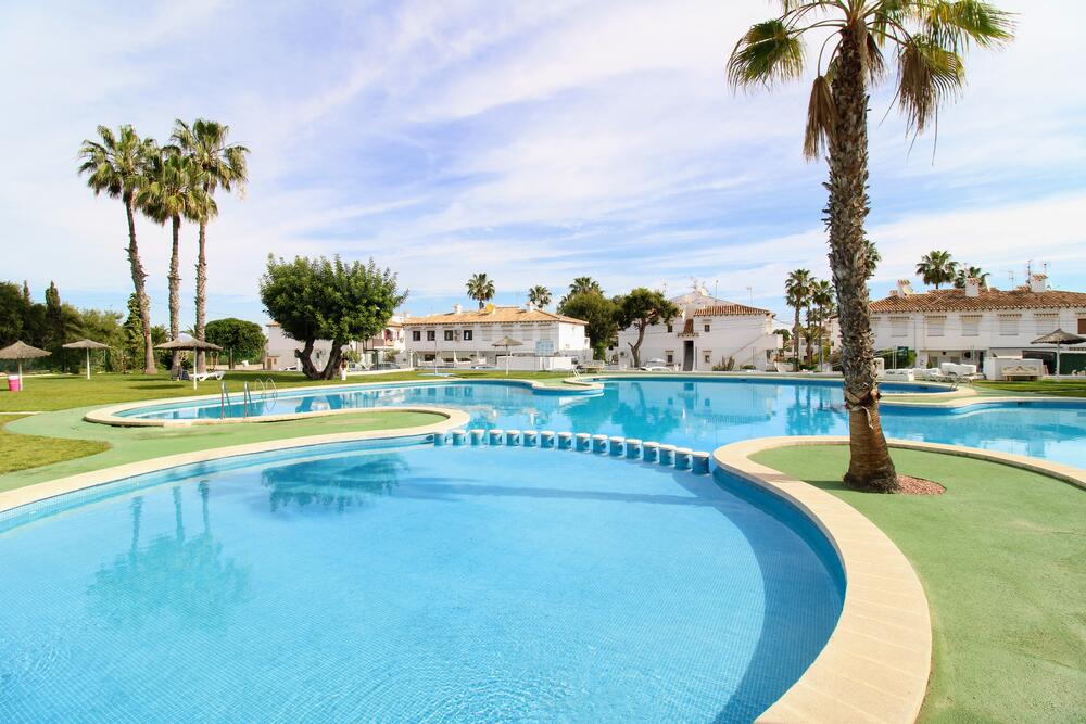 A-0387 CATALINA Bungalow  Torrevieja