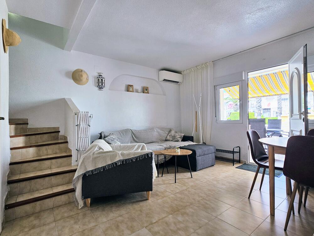 A-0405 RUIDERA Semi-detached house  Torrevieja