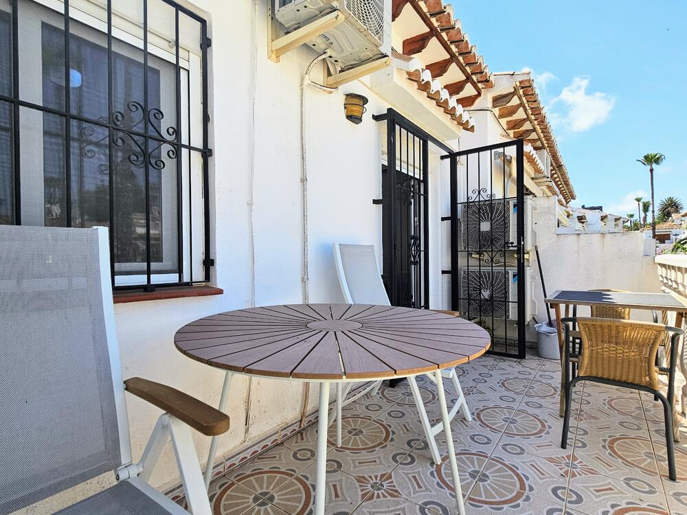 A-0405 RUIDERA Semi-detached house  Torrevieja