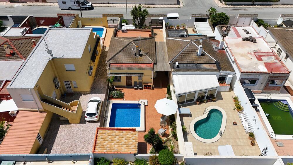 A-0420 CASALS Detached house / Villa Torrevieja A-0420 CASALS Detached house / Villa Torrevieja
