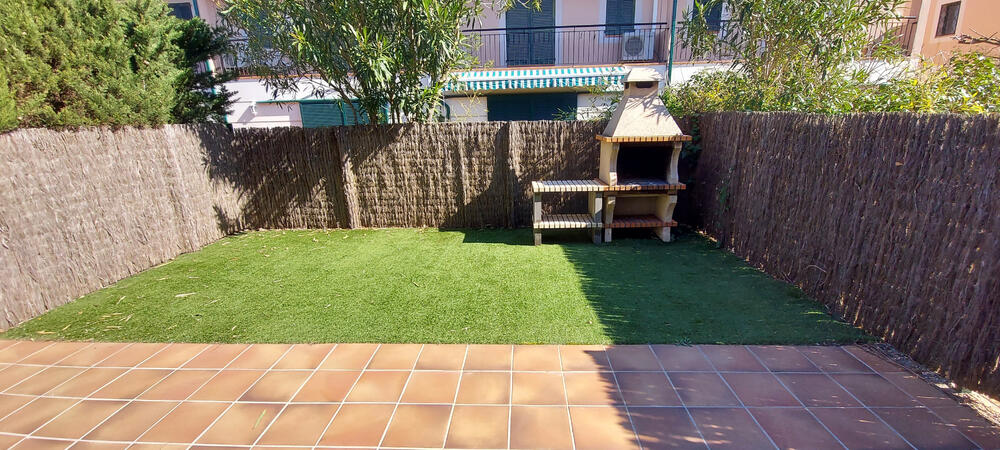 Privater Garten mit Grill Privater Garten mit Grill