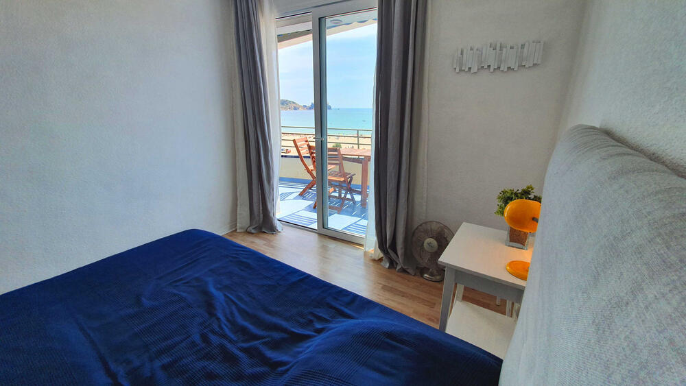 Blick auf das Hauptschlafzimmer Blick auf das Hauptschlafzimmer