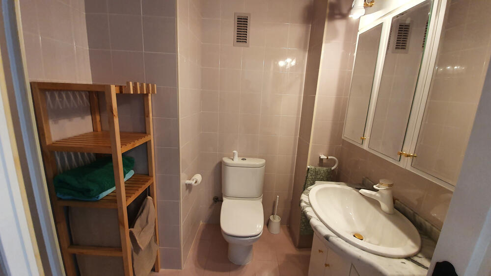 Komplettes Badezimmer Komplettes Badezimmer