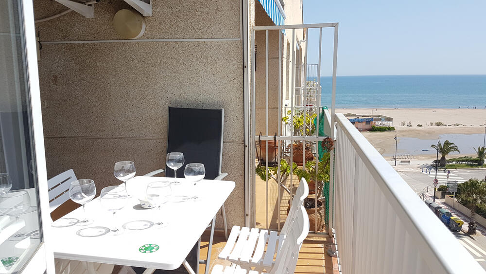Terrasse mit Meerblick Terrasse mit Meerblick