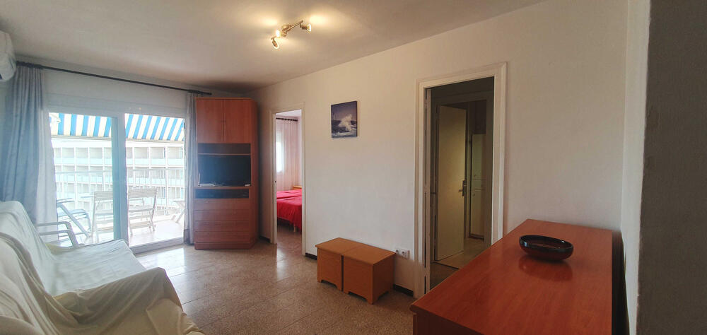 Wohnzimmer mit Sofas und Terrasse Wohnzimmer mit Sofas und Terrasse