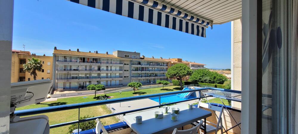 61 Apartament amb vista a la piscina Apartamento L´Estartit 61 Apartament amb vista a la piscina Apartamento L´Estartit