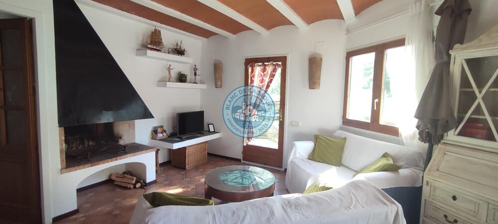 CAROLA DANES PAGANS CASA AMB ENCANT I UNA ÀMPLIA SORTIDA AL JARDÍ Apartamento Cadaqués CAROLA DANES PAGANS CASA AMB ENCANT I UNA ÀMPLIA SORTIDA AL JARDÍ Apartamento Cadaqués