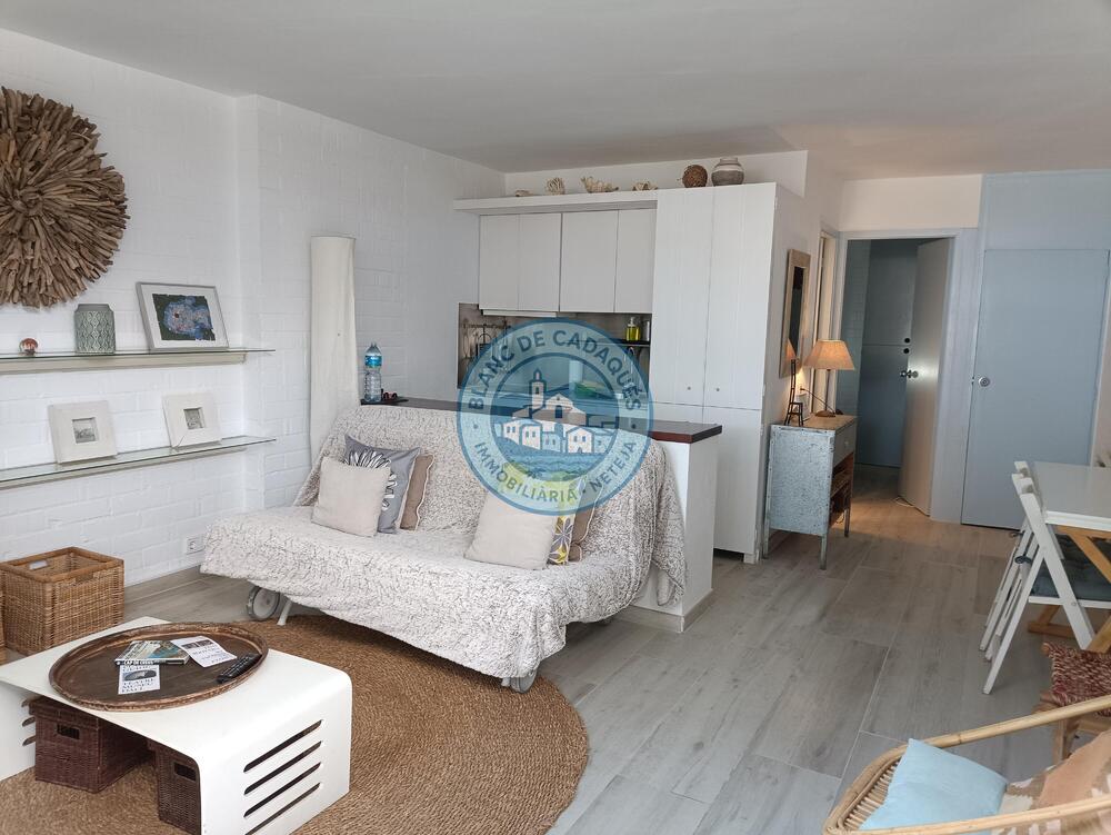 THIERRY Precioso Apartamento con Hermosas Vistas al Mar Apartamento Cadaqués THIERRY Precioso Apartamento con Hermosas Vistas al Mar Apartamento Cadaqués
