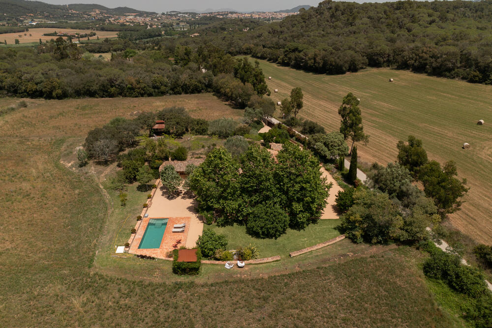 CM2381 CAN CANYELLES Detached house / Villa Mont-ras CM2381 CAN CANYELLES Detached house / Villa Mont-ras