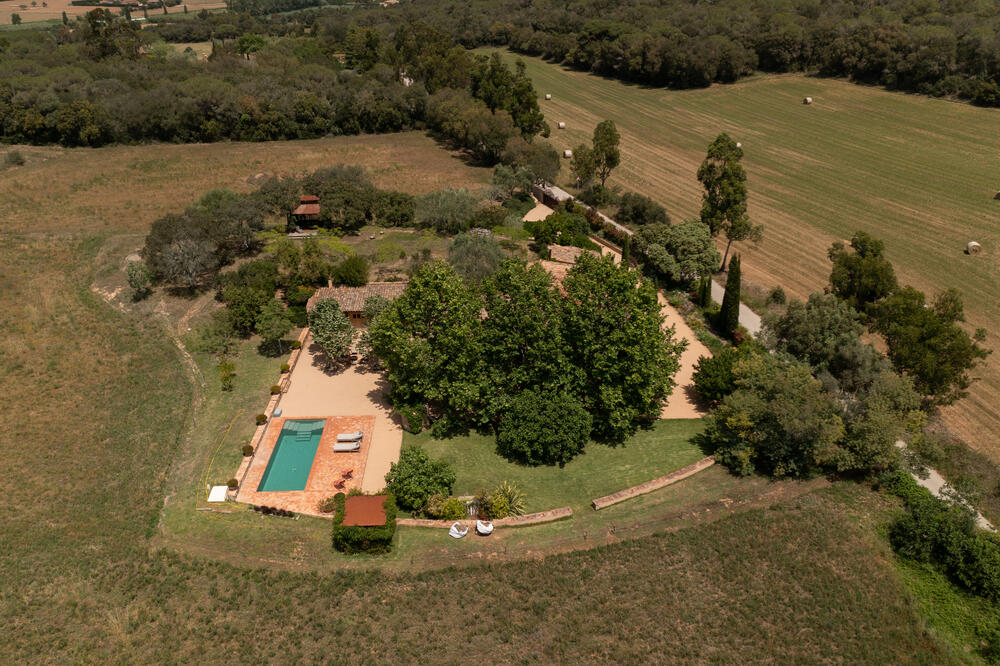 CM2381 CAN CANYELLES Detached house / Villa Mont-ras CM2381 CAN CANYELLES Detached house / Villa Mont-ras