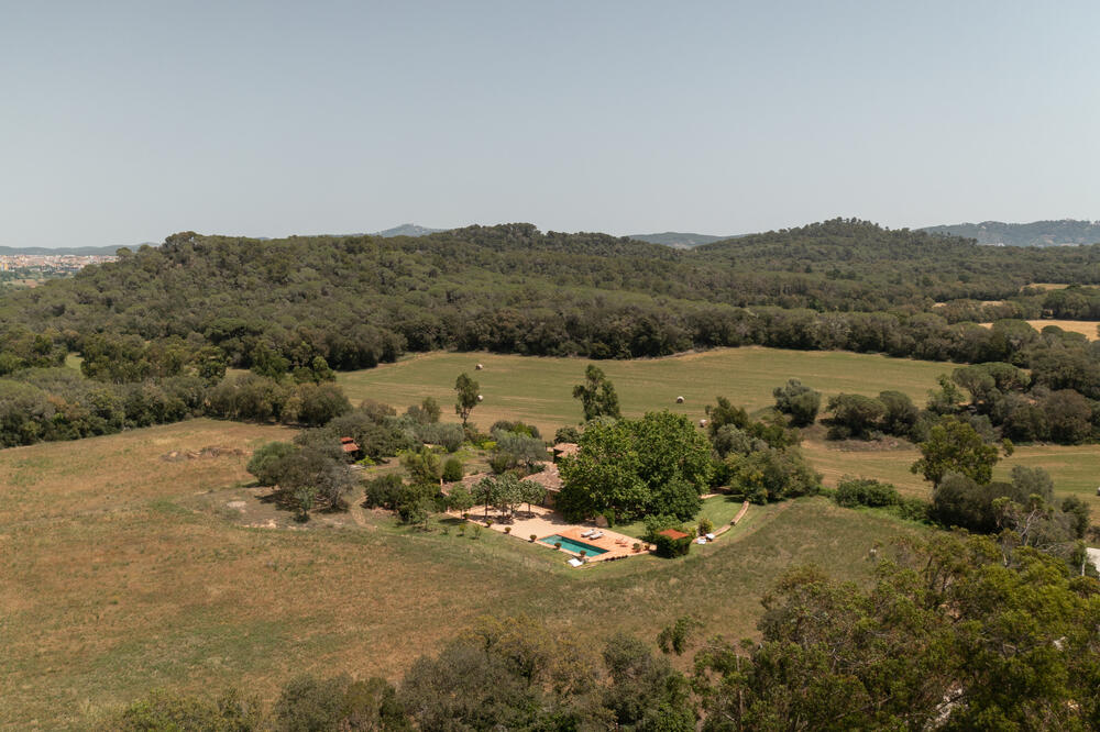 CM2381 CAN CANYELLES Detached house / Villa Mont-ras CM2381 CAN CANYELLES Detached house / Villa Mont-ras