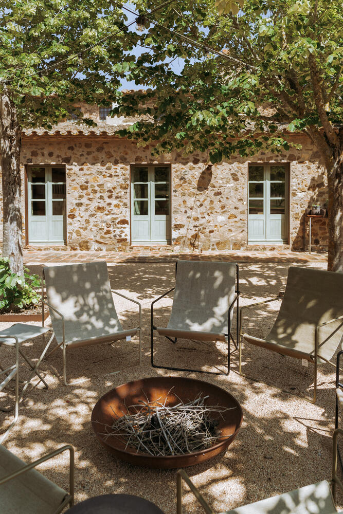 CM2381 CAN CANYELLES Detached house / Villa Mont-ras CM2381 CAN CANYELLES Detached house / Villa Mont-ras