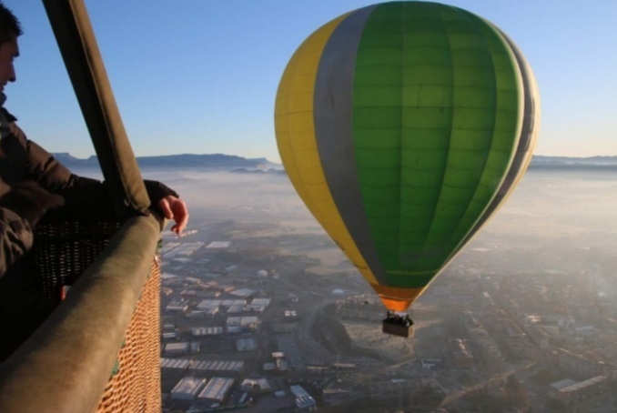 The beauty from the heights: Ballooning in Empordà