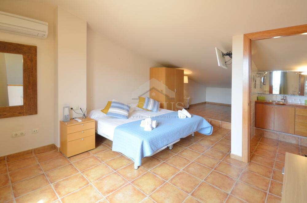 011 SA RODA 28 Halfvrijstaande woning Centre Begur 011 SA RODA 28 Halfvrijstaande woning Centre Begur