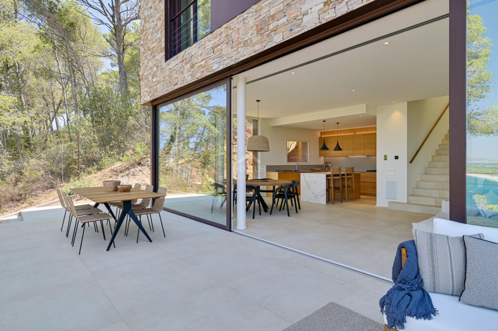 2997 La Pedrera - HABITATGE 10 Detached house / Villa Sa Riera Begur 2997 La Pedrera - HABITATGE 10 Detached house / Villa Sa Riera Begur