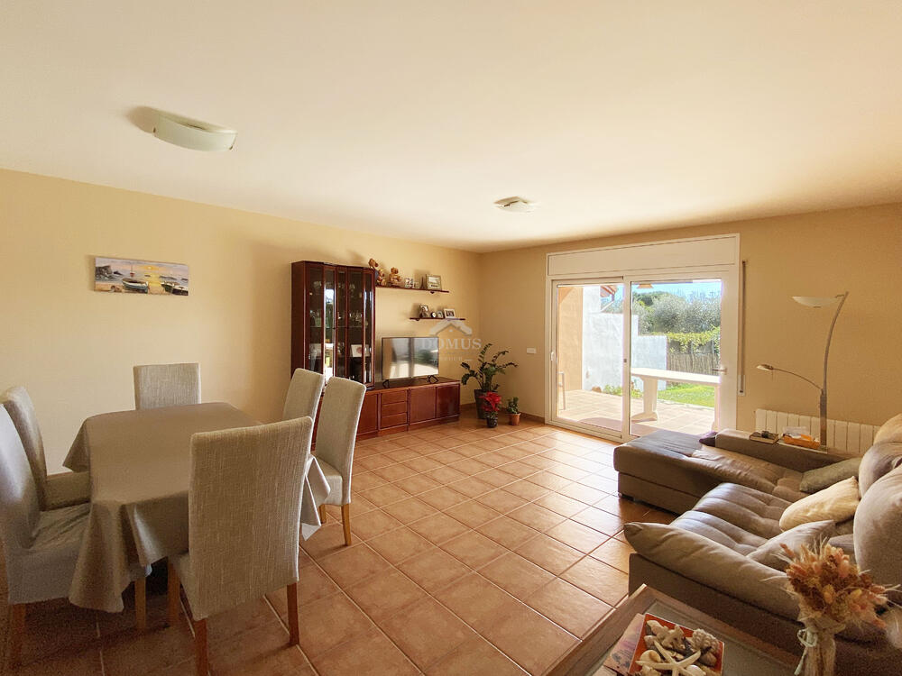 2225 Casa jardí Detached house / Villa Centre Palafrugell 2225 Casa jardí Detached house / Villa Centre Palafrugell