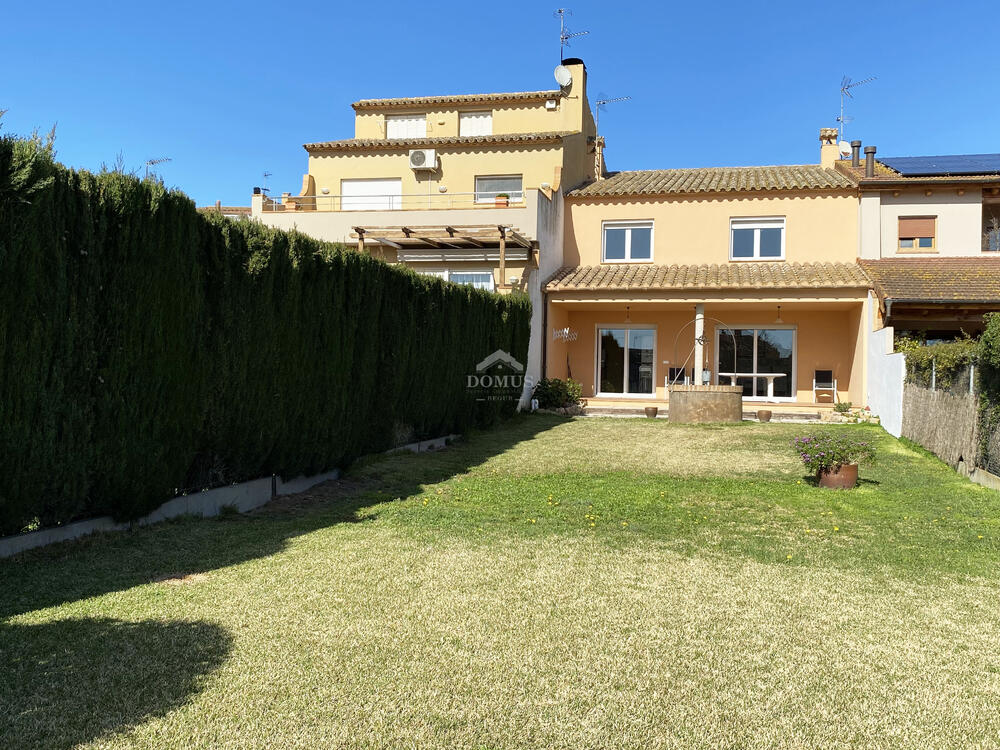 2225 Casa jardí Detached house / Villa Centre Palafrugell 2225 Casa jardí Detached house / Villa Centre Palafrugell