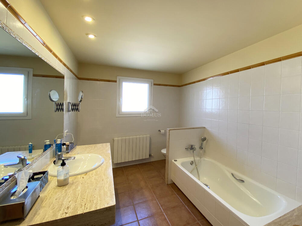 2225 Casa jardí Detached house / Villa Centre Palafrugell 2225 Casa jardí Detached house / Villa Centre Palafrugell