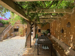 063 Cals avis Dorpshuis Centre Begur