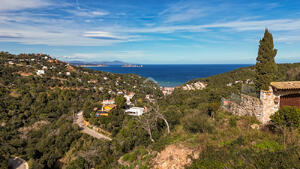 832 VENUS 13 Building plot  Begur