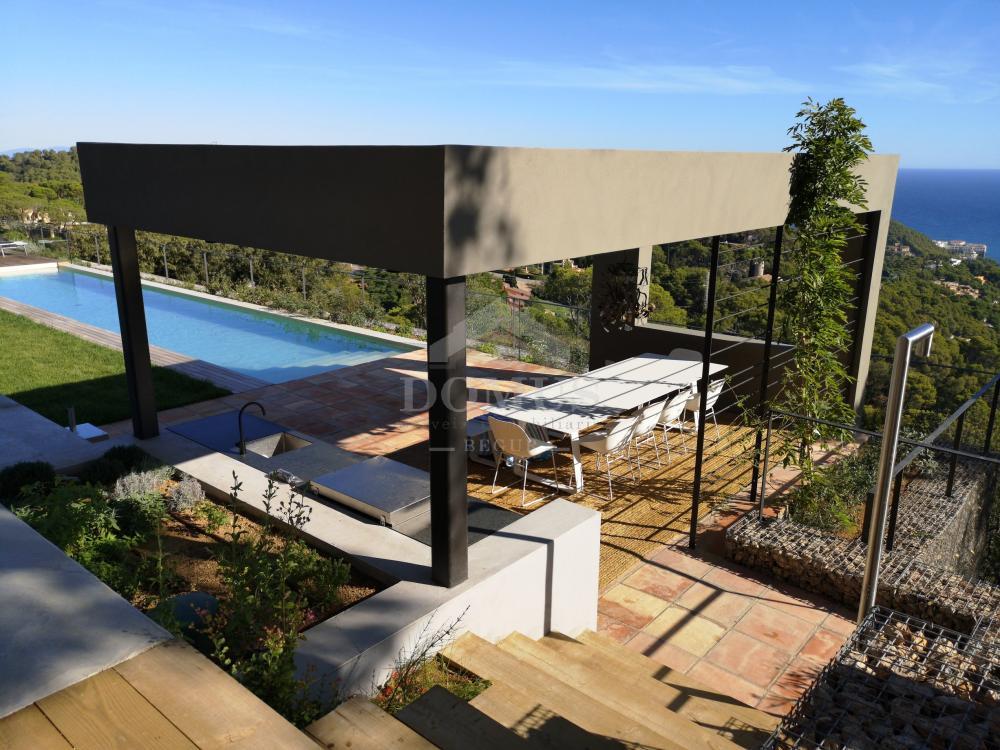 279 Casa Mitg-Jorn Casa aïllada / Villa Sa Tuna Begur 279 Casa Mitg-Jorn Casa aïllada / Villa Sa Tuna Begur