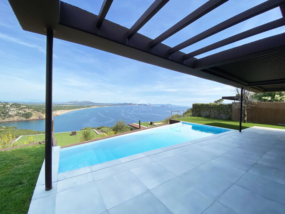 2730 La Pedrera Detached house / Villa Sa Riera Begur 2730 La Pedrera Detached house / Villa Sa Riera Begur